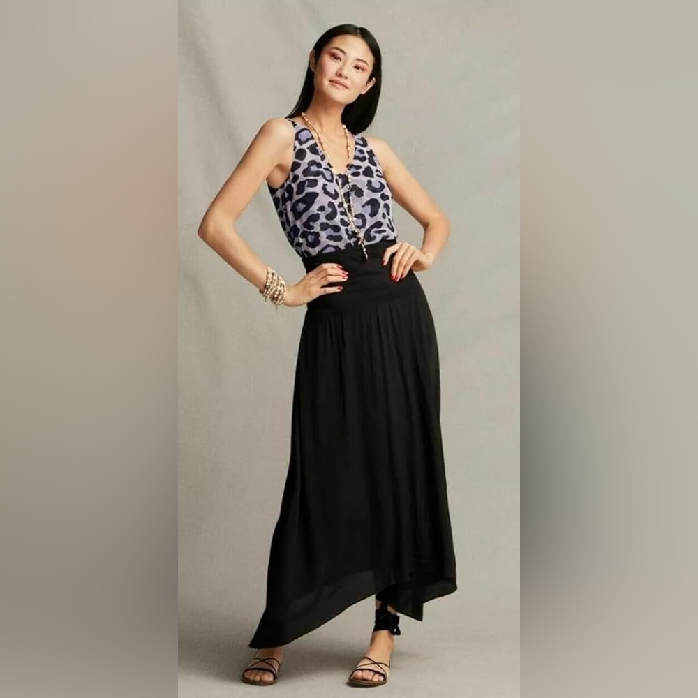 Cabi Print Purple and Black Beautiful Top. Elevate your style! Size Small